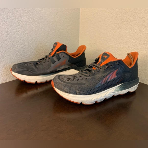 Altra Provision 6 Running Shoes Gray Orange Athletic Sneakers Men’s Size 10
